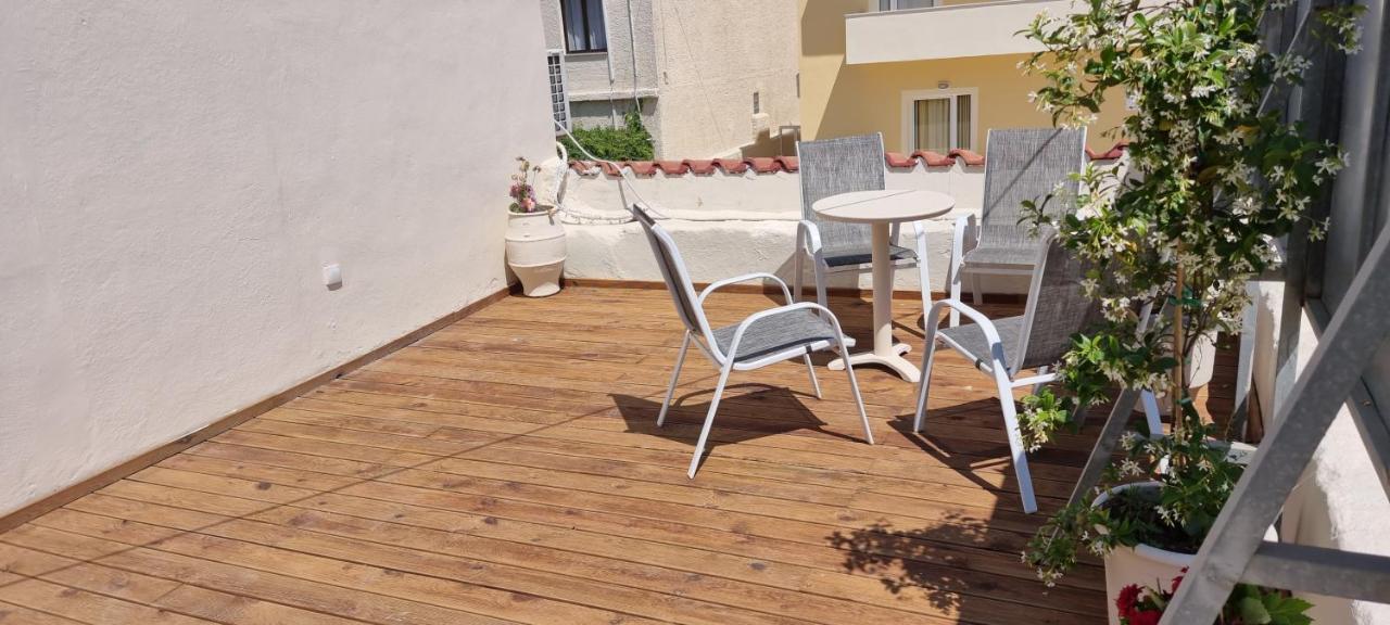 Fifi'S Luxury Apartment Platanés エクステリア 写真