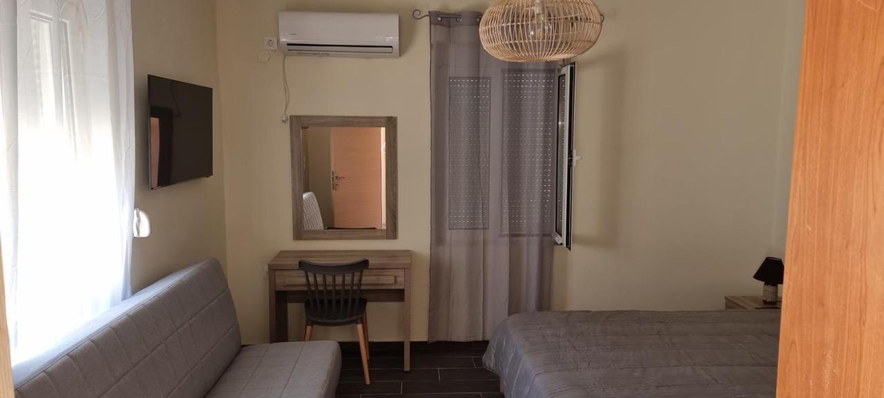 Fifi'S Luxury Apartment Platanés エクステリア 写真